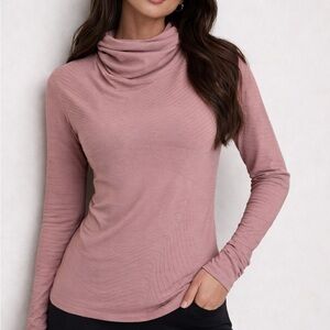 Nike Element Balaclava Hoodie Women’s Small Pink Running Thumbholes